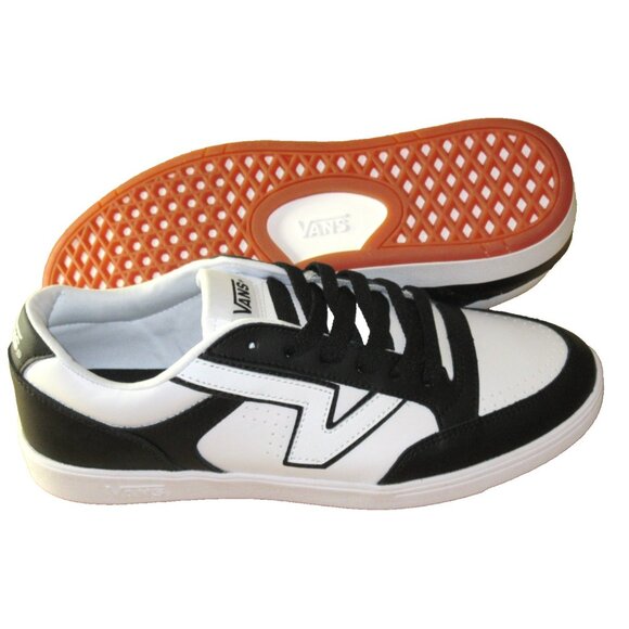 Vans Men's Lowland Cc ComfyCush Two Tone Shoes Black True White Sizes NIB - Picture 2 of 7